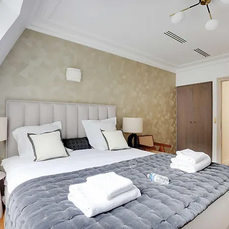 Apartment Sumptuous - 4ch 8p - Champs Elysaees