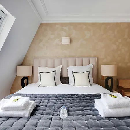 Apartment Sumptuous - 4ch 8p - Champs Elysaees Paris
